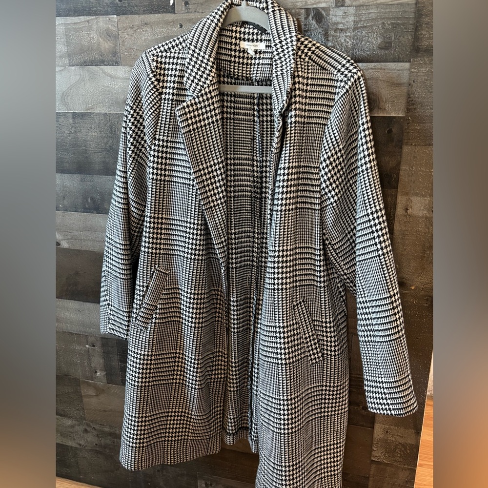 Maurice’s One Button Houndstooth Long Blazer - Picture 2 of 9